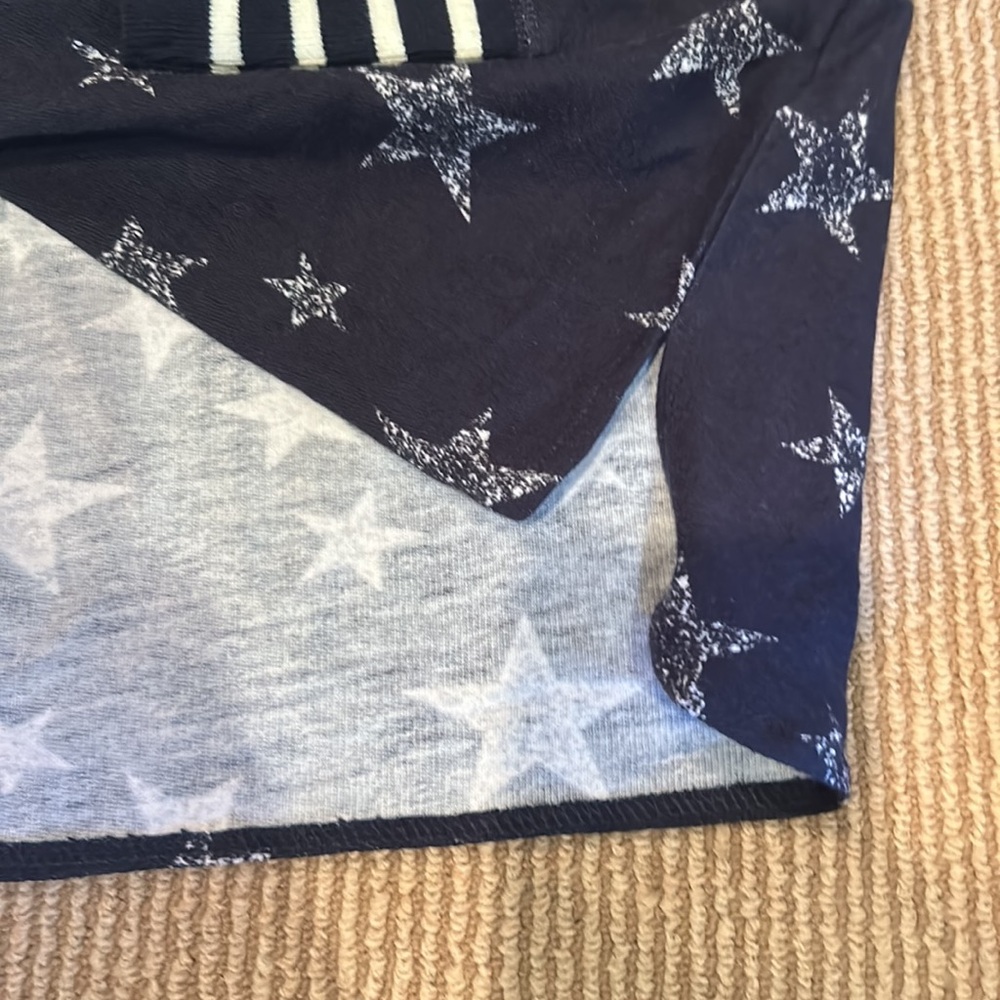 NWT SPLENDID heritage terry navy and white Star Patterned top size medium - Picture 10 of 11